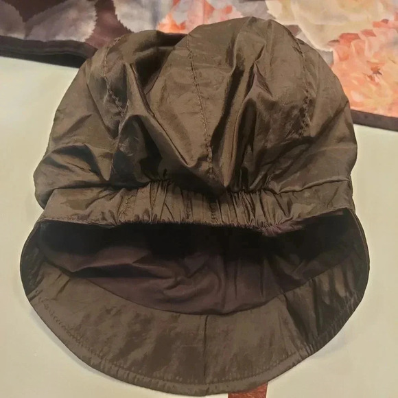 Genevieve Dostaler |  Mila Black Poor Boy, Paper Boy Hat/Cape - Picture 4 of 16